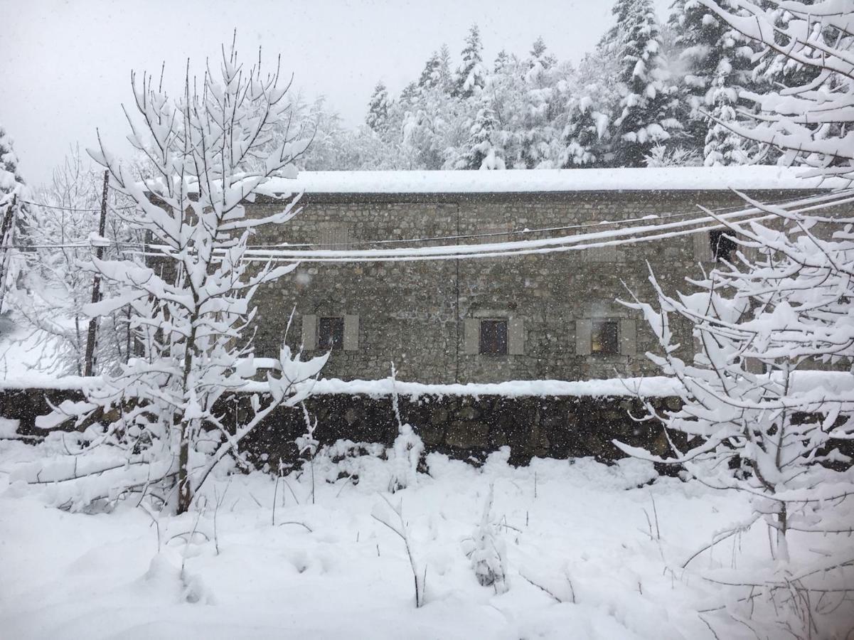 Maison En Ardeche Usclades-et-Rieutord Exteriör bild